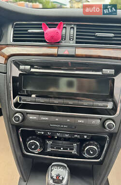 Универсал Skoda Superb 2013 в 