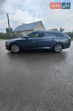 Универсал Skoda Superb 2018 в 