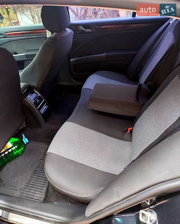 Универсал Skoda Superb 2012 в Ружине