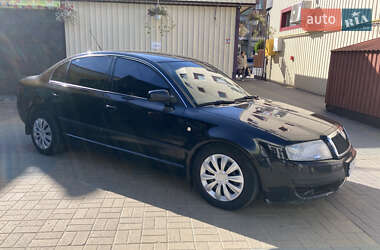Лифтбек Skoda Superb 2005 в 
