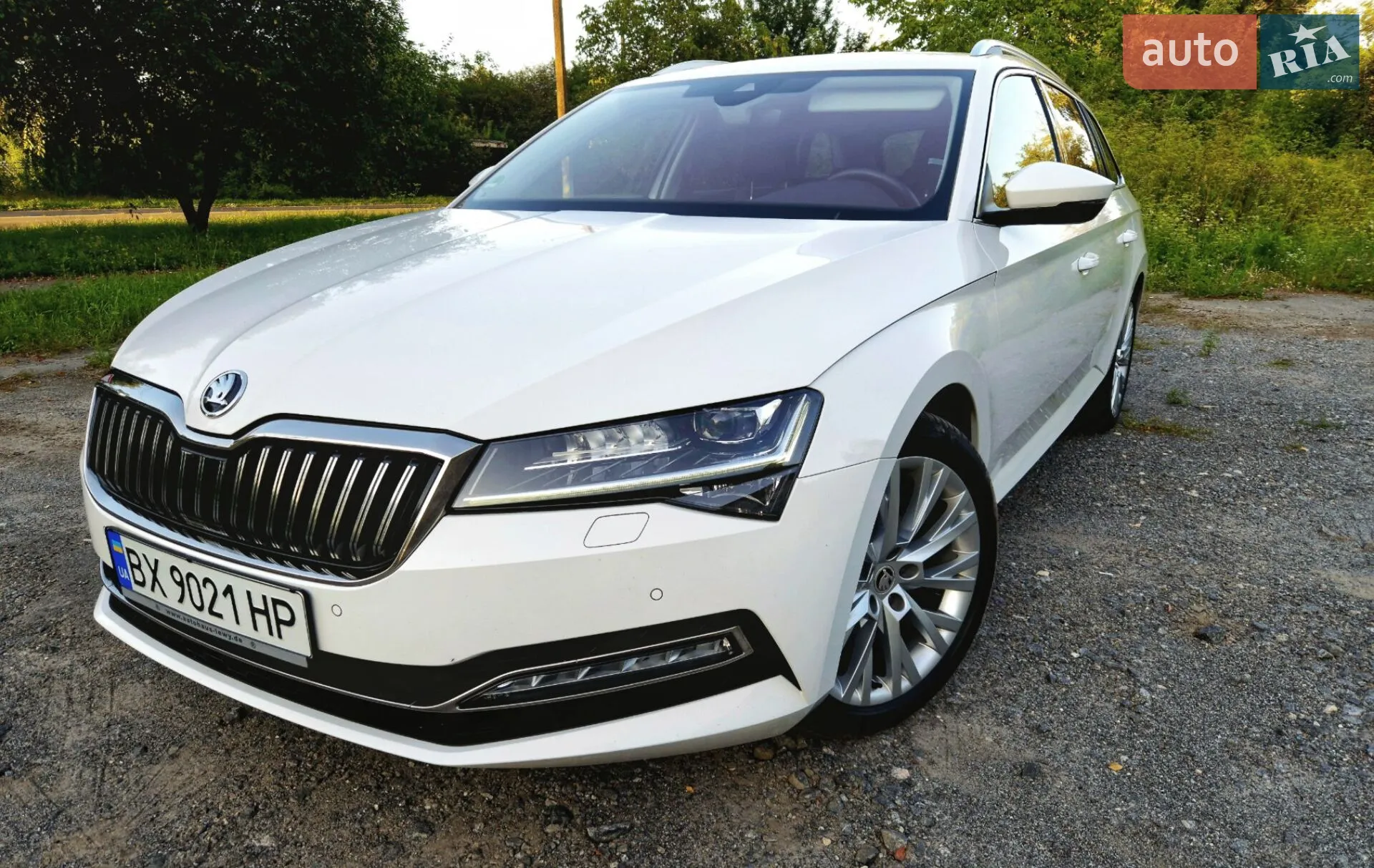 2019 Skoda Superb - мініатюра 10