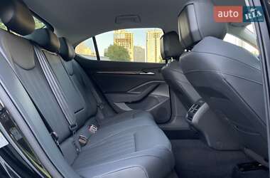Лифтбек Skoda Superb 2025 в 