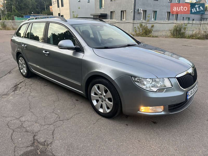 Универсал Skoda Superb 2013 в Запорожье