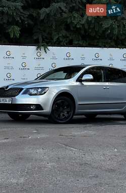 Лифтбек Skoda Superb 2014 в Киеве