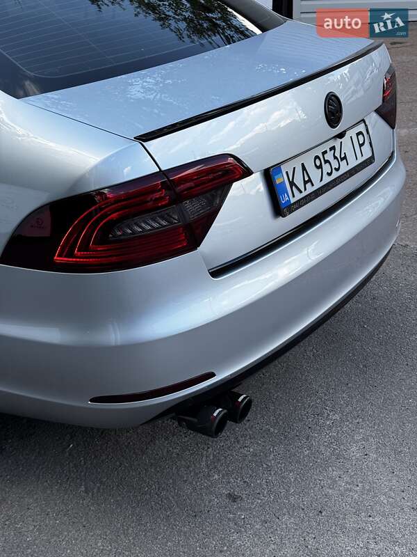 Лифтбек Skoda Superb 2014 в Киеве