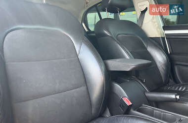 Лифтбек Skoda Superb 2013 в 