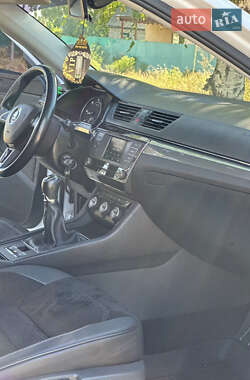 Лифтбек Skoda Superb 2015 в 