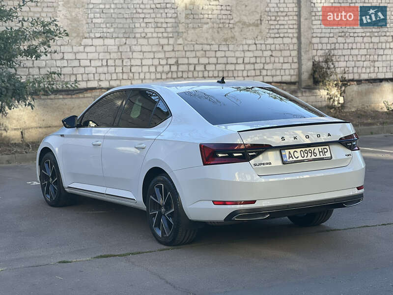 Лифтбек Skoda Superb 2022 в Одессе