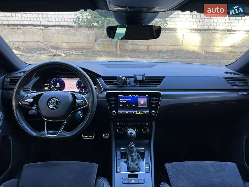 Лифтбек Skoda Superb 2022 в Одессе