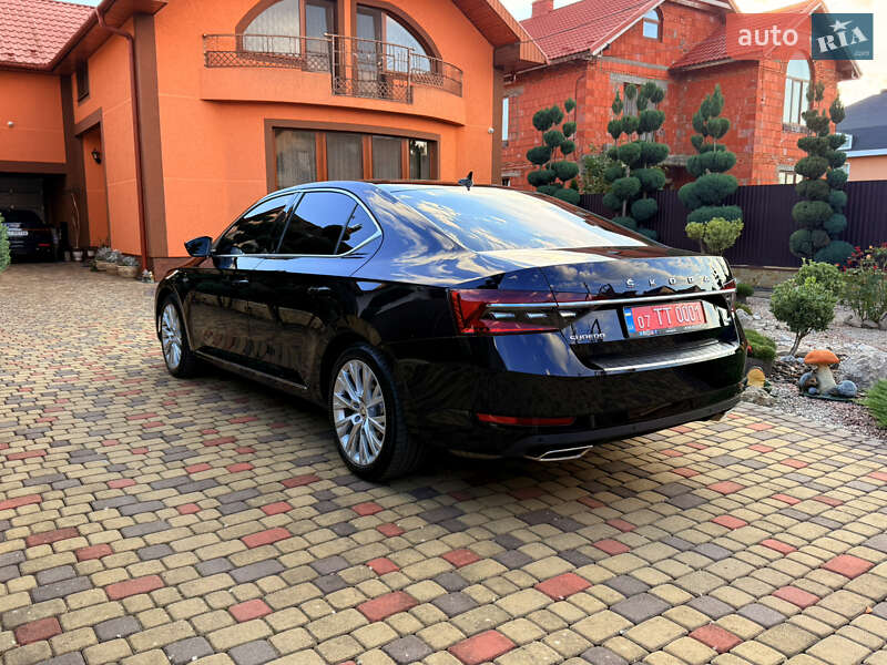 Ліфтбек Skoda Superb 2020 в Мукачевому