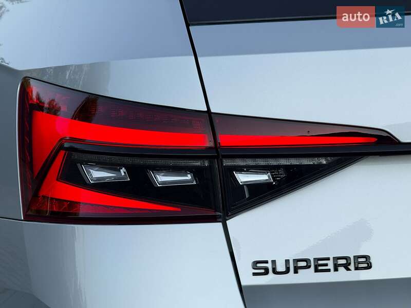 Универсал Skoda Superb 2021 в Луцке