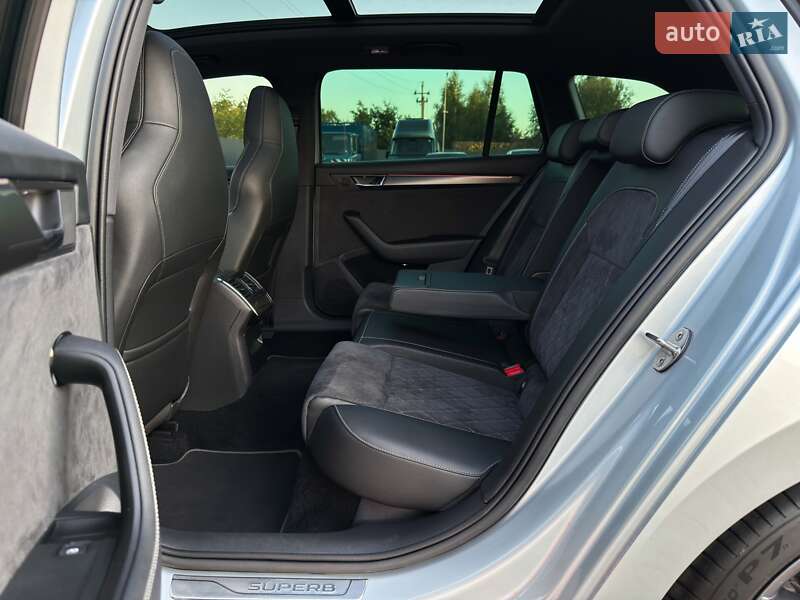 Универсал Skoda Superb 2021 в Луцке