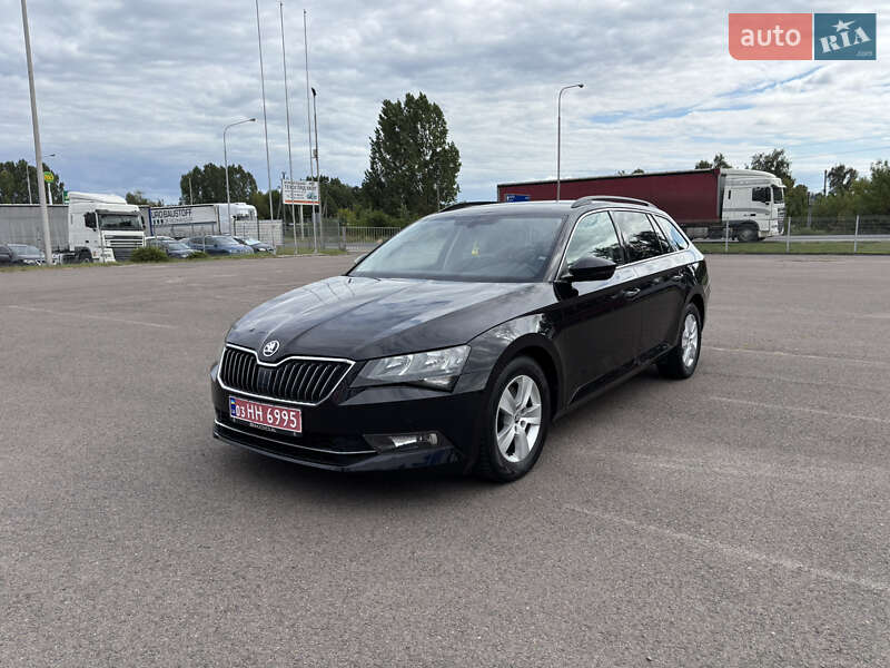 Универсал Skoda Superb 2019 в Ковеле