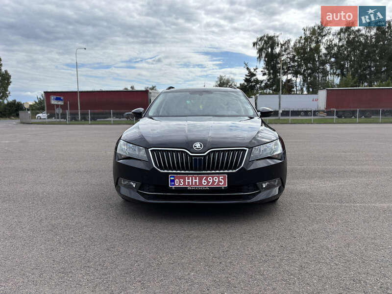 Универсал Skoda Superb 2019 в Ковеле