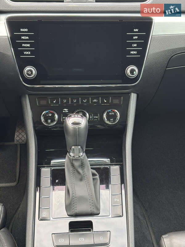 Универсал Skoda Superb 2019 в Ковеле