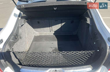 Лифтбек Skoda Superb 2013 в 