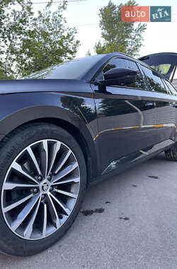 Универсал Skoda Superb 2015 в 
