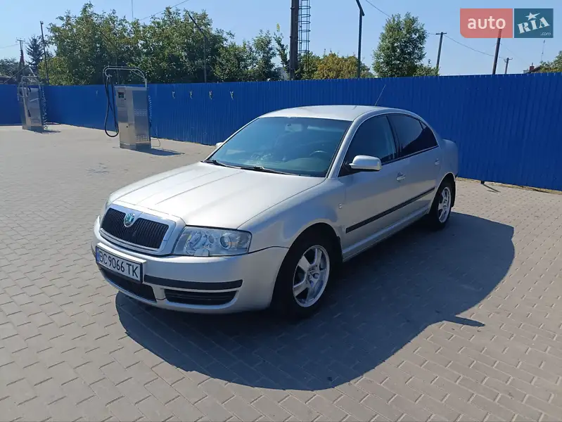Skoda Superb
