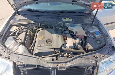 Лифтбек Skoda Superb 2006 в 