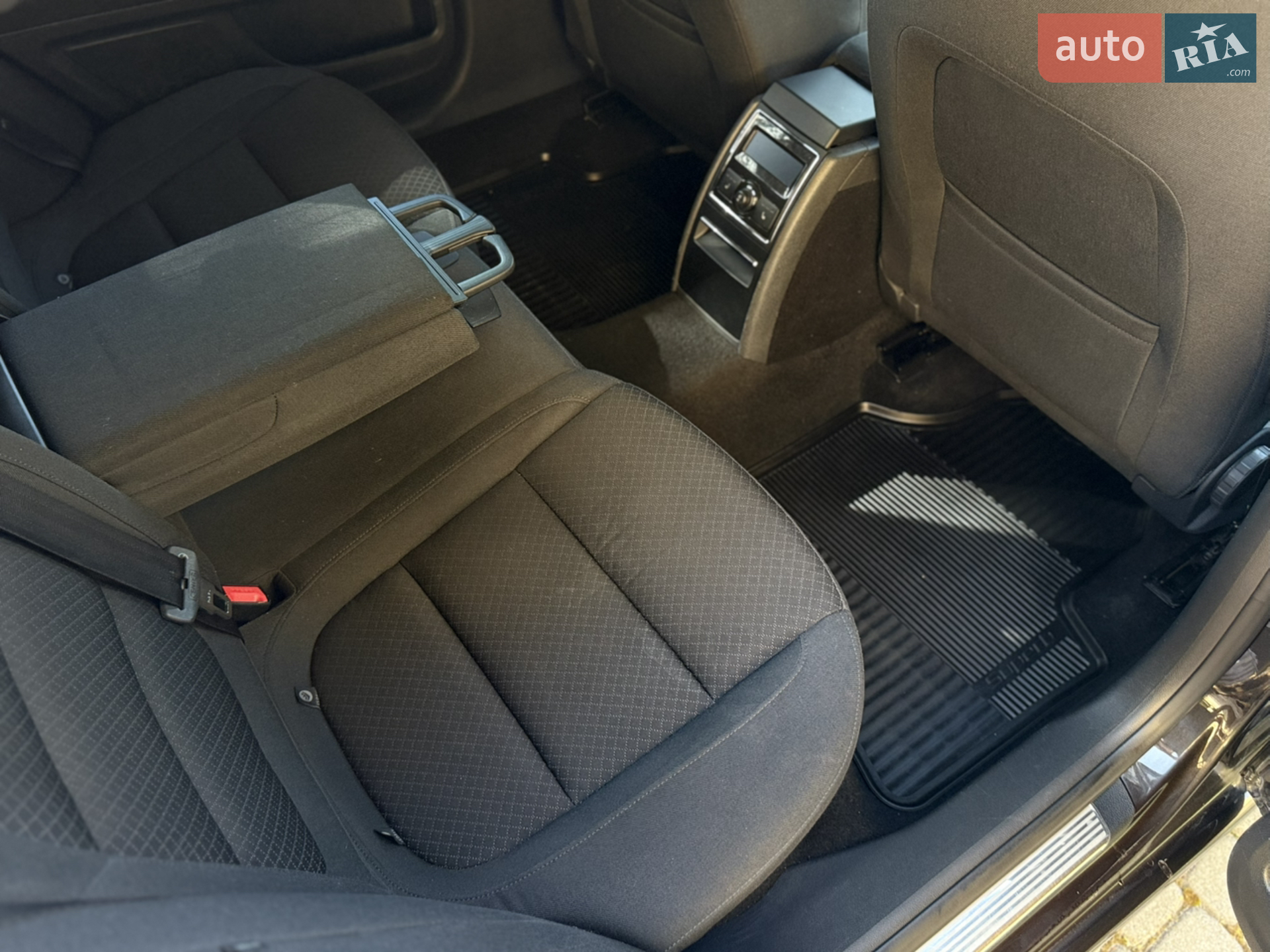 2014 Skoda Superb - мініатюра 66