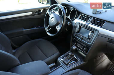 Универсал Skoda Superb 2014 в 
