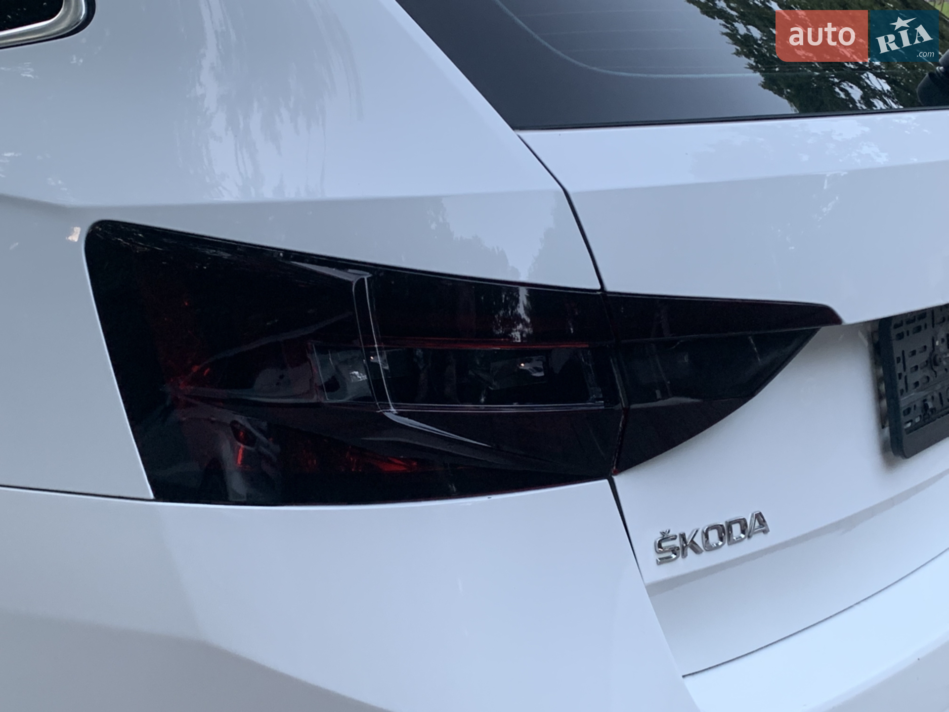 2017 Skoda Superb - мініатюра 27