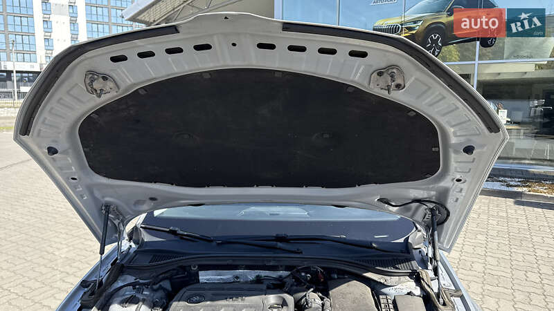 Универсал Skoda Superb 2017 в Луцке