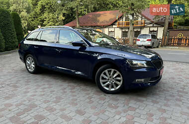 Универсал Skoda Superb 2018 в 