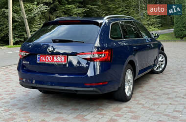 Универсал Skoda Superb 2018 в 