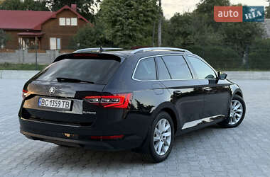 Универсал Skoda Superb 2018 в 