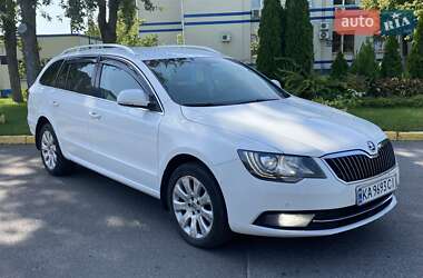 Універсал Skoda Superb 2015 в Києві