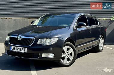 Лифтбек Skoda Superb 2010 в Чернигове