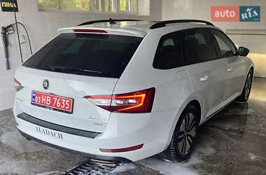 Универсал Skoda Superb 2019 в 