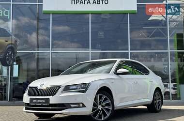 Лифтбек Skoda Superb 2018 в Киеве