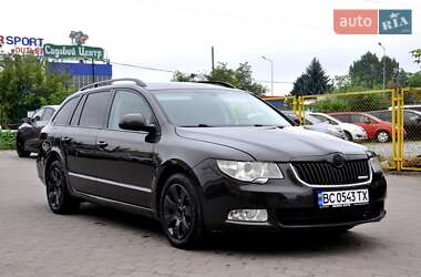 Універсал Skoda Superb 2011 в Львові