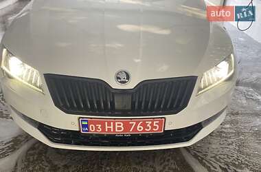 Универсал Skoda Superb 2019 в 