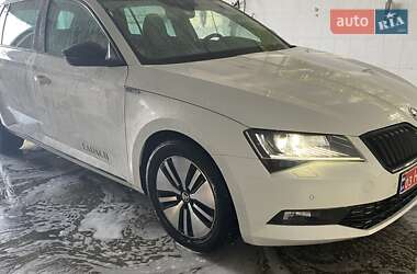 Универсал Skoda Superb 2019 в 
