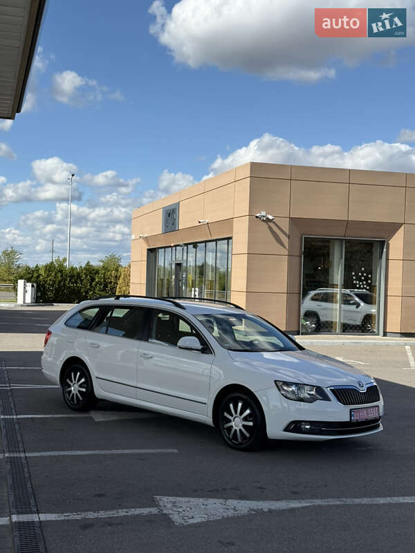 Универсал Skoda Superb 2014 в Днепре