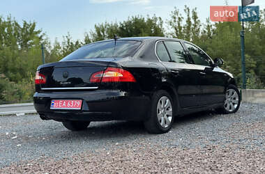 Лифтбек Skoda Superb 2010 в 