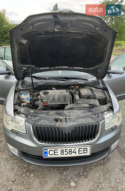 Лифтбек Skoda Superb 2009 в 