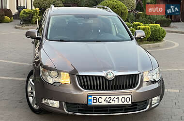 Универсал Skoda Superb 2010 в 
