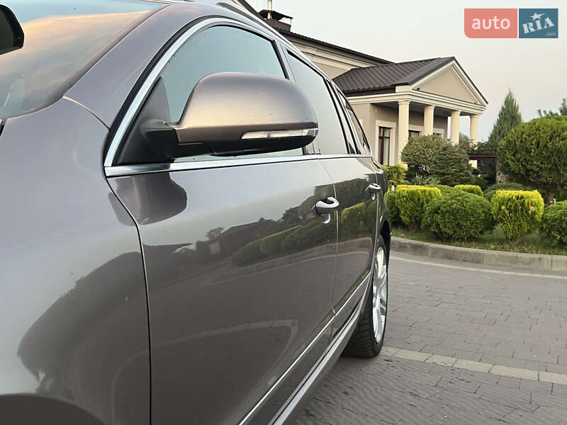 Универсал Skoda Superb 2010 в Стрые