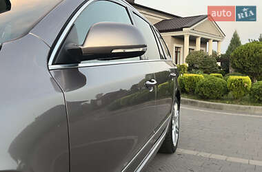 Универсал Skoda Superb 2010 в 
