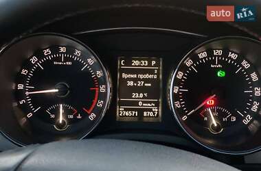 Універсал Skoda Superb 2010 в Ужгороді