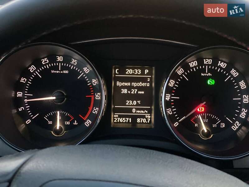 Універсал Skoda Superb 2010 в Ужгороді