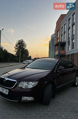 Лифтбек Skoda Superb 2008 в 
