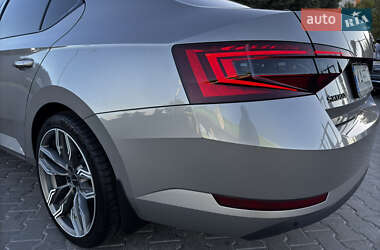 Лифтбек Skoda Superb 2018 в 