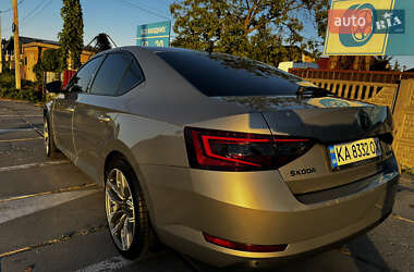 Лифтбек Skoda Superb 2018 в 