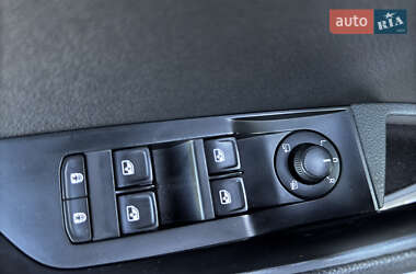 Лифтбек Skoda Superb 2018 в 