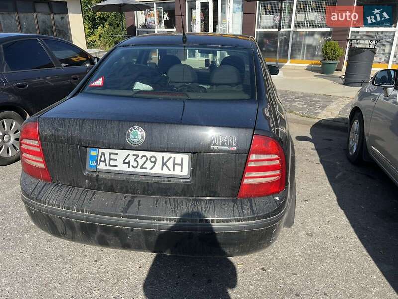 Skoda Superb 2005